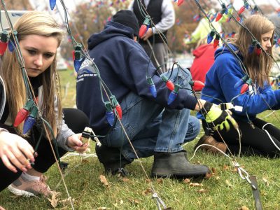 Slinger H.S. Skills USA team volunteering at Enchantment in the Park