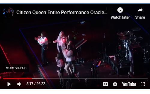 Hannah Mrozak with Citizen Queen