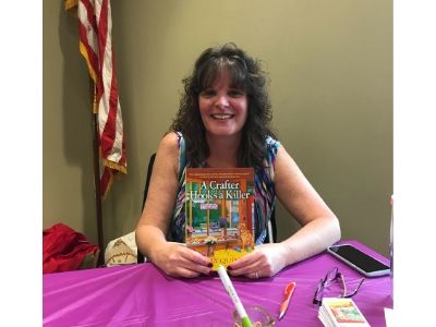 Local Author Holly Quinn Book Launch Party | By Samantha Sali