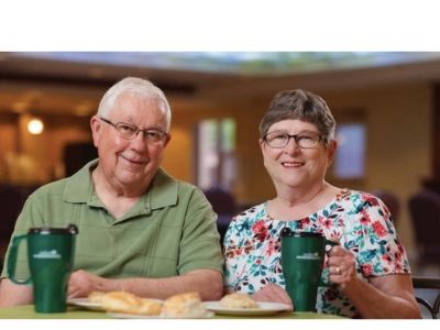 Cedar Community | Bill and Ellen Hansen | By Carrie Sturn