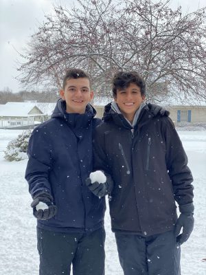 Costa Rican students see snow