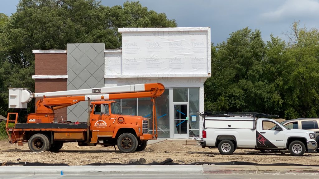 New Baskin Robbins/Dunkin