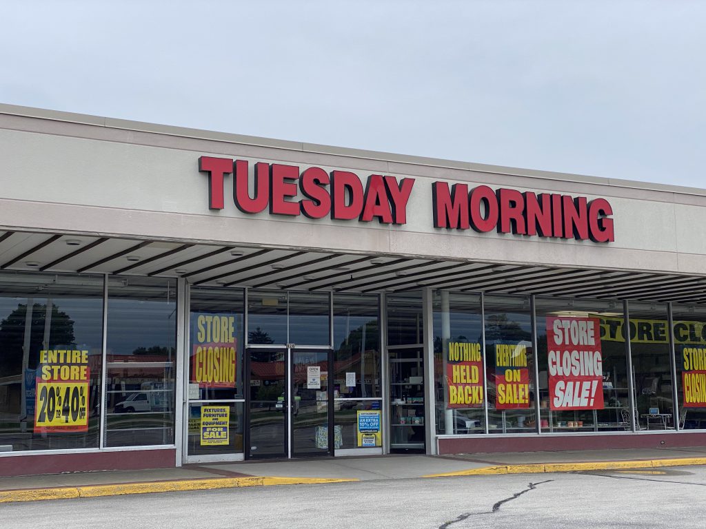 Tuesday Morning Store Of Greenlawn Closing