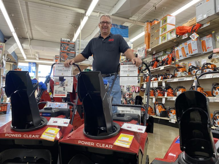 VIDEO Big Rebate On Toro Snowblowers At Tennies ACE Hardware Until video-big-rebate-on-toro-snowblowers-at-tennies-ace-hardware-until