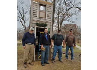 Volunteers rebuild chapel at Enchantment in the Park
