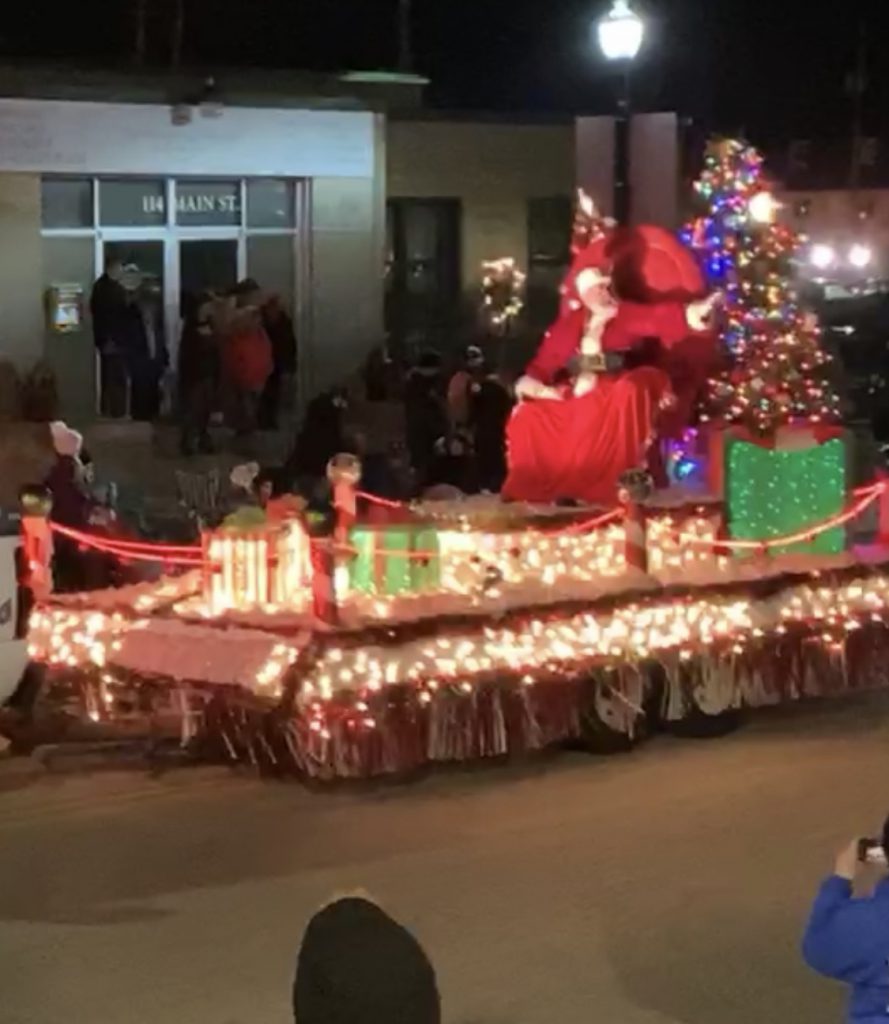 Santa Kewaskum Parade