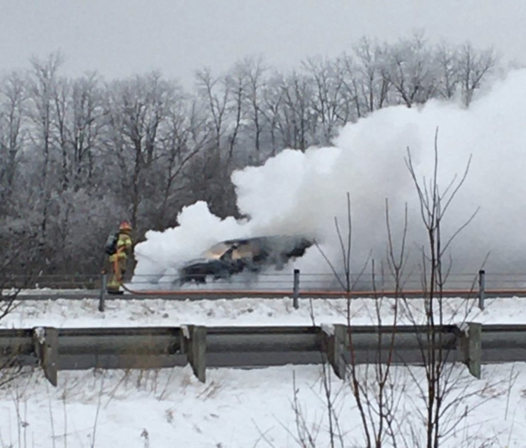 Car fire on I41 just south of Highway 33 | Photos by Gregory Staiduhier ...