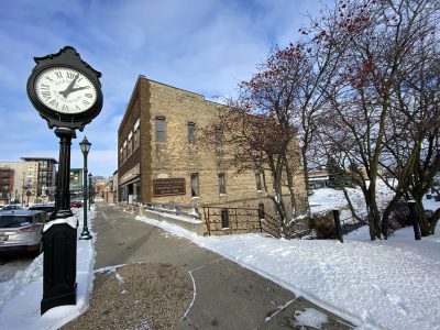 Millstream Hartford, street, parking