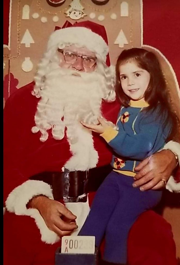 Santa Laura Buck