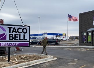 New sign in place on Highway 33