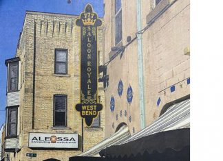 New sign for Saloon Royale in West Bend Saloon Royale sign