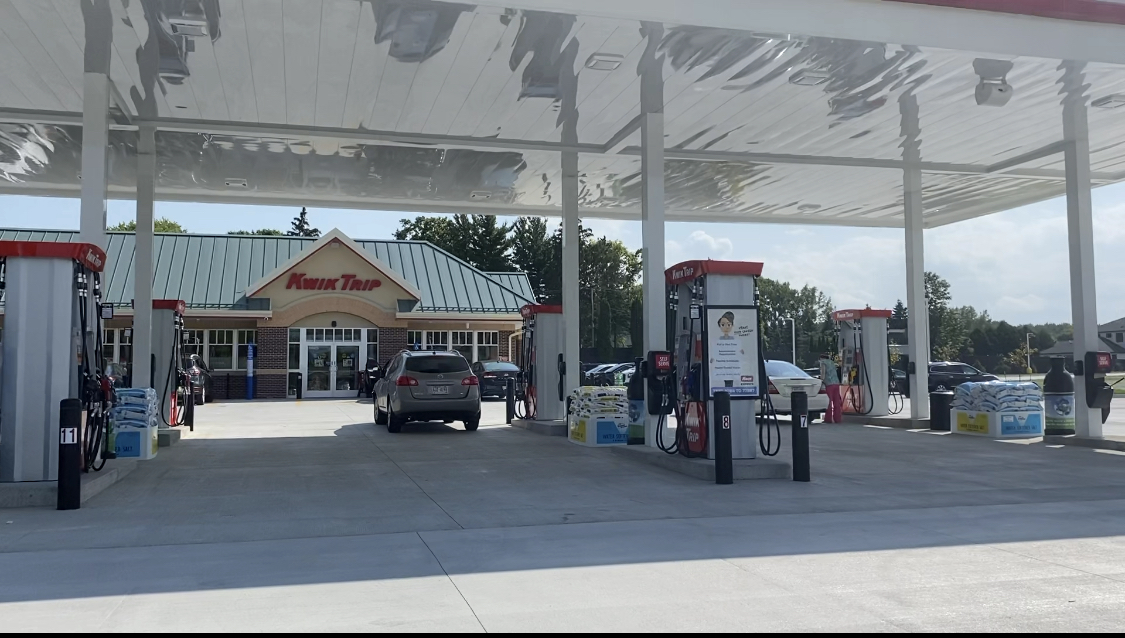 kwik trip car wash west bend wi