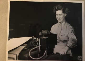 VIDEO | Happy 100th birthday to WWII veteran Margaret Borchardt of West Bend Margaret Borchardt