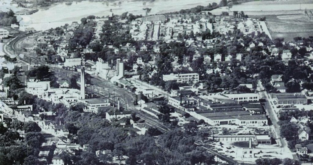 West Bend Elevator, Gehl Co, West Bend Transit