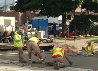 VIDEO | Paving of Seventh Avenue in West Bend, WI nearly complete paving, Seventh Avenue