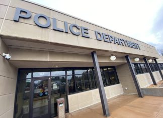 Woman stabbed and man in custody in West Bend, Wi | By West Bend Police West Bend Police