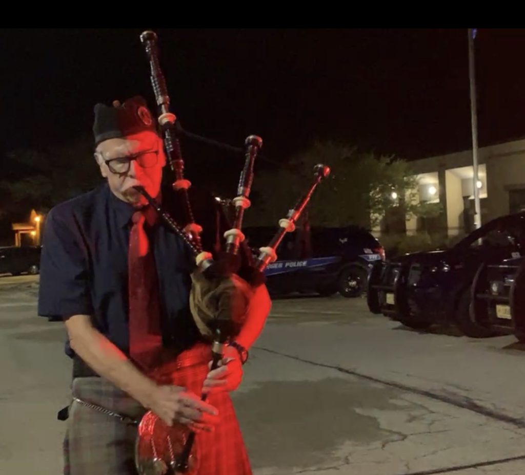 bagpipes midnight
