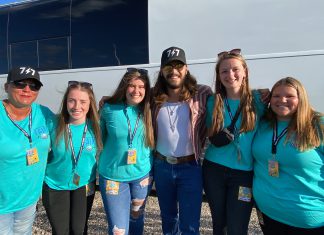 VIDEO | Warren Zeiders meet & greet at Washington County Fair 2022