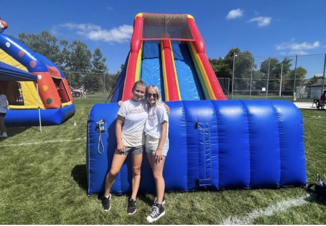 Hootie Fest kicks off Slinger school year By Delaney Braun