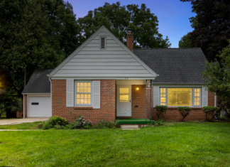 VIDEO | REAL ESTATE | 239 Vine St., West Bend, WI | By Wendy Wendorf