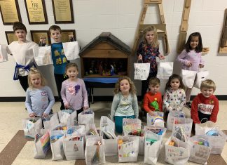 Students at Holy Angels School in West Bend, WI participate in Christmas service project | By Michelle Spaeth