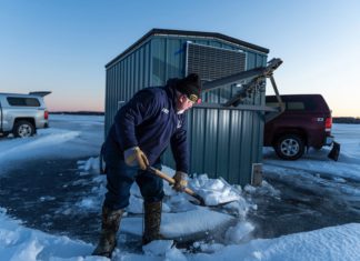 Sturgeon spearing begins February 11, 2023