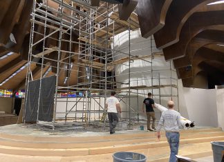 VIDEO | Mural installed above altar at St. Frances Cabrini Parish in West Bend, WI
