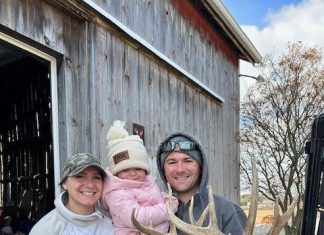 12-point buck tips the scales at nearly 200 pounds for bow hunter in Washington County, WI