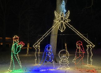 VIDEO | Submit your photos from Enchantment in the Park in West Bend
