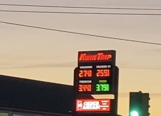 Gas prices tumble to $2.74 for a gallon of regular unleaded