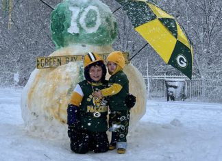 Let’s see your Packer spirit ahead of Sunday’s Packer vs. Dallas playoff game