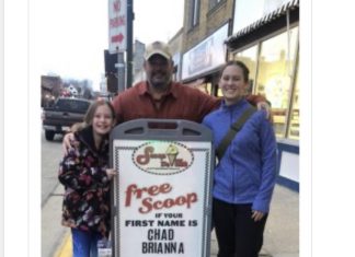 VIDEO | Family of 3 beats all odds to each win free scoop on same day at Scoop DeVille in Hartford, WI