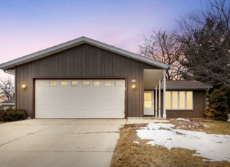 REAL ESTATE | VIDEO | Homestead Realty Property of the Week – Hartford, WI