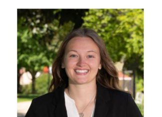 Elizabeth Unger of Hartford, WI, receives accounting scholarship