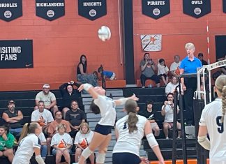 West Bend West JV1 sweeps Hartford Orioles | By Lena Popp and Ella Miller
