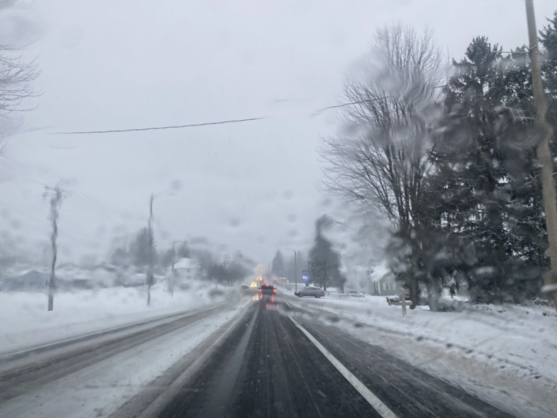 Snow squalls and freezing temps could impact afternoon commute in ...