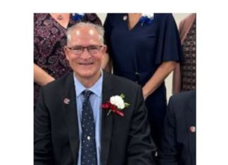 Slinger School Board President Roman Weninger announces candidacy