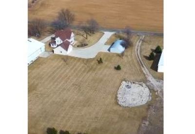 REAL ESTATE | VIDEO | Farmhouse on 6+ acres in Slinger School District | By Wendy Wendorf - Homestead Realty