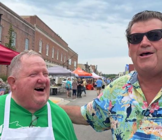 VIDEO | Tom Schwai serving a hot breakfast this Saturday morning at the Farmers’ Market