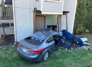 3 people injured after car strikes home in Town of Farmington | By Sgt. Scott Hanson