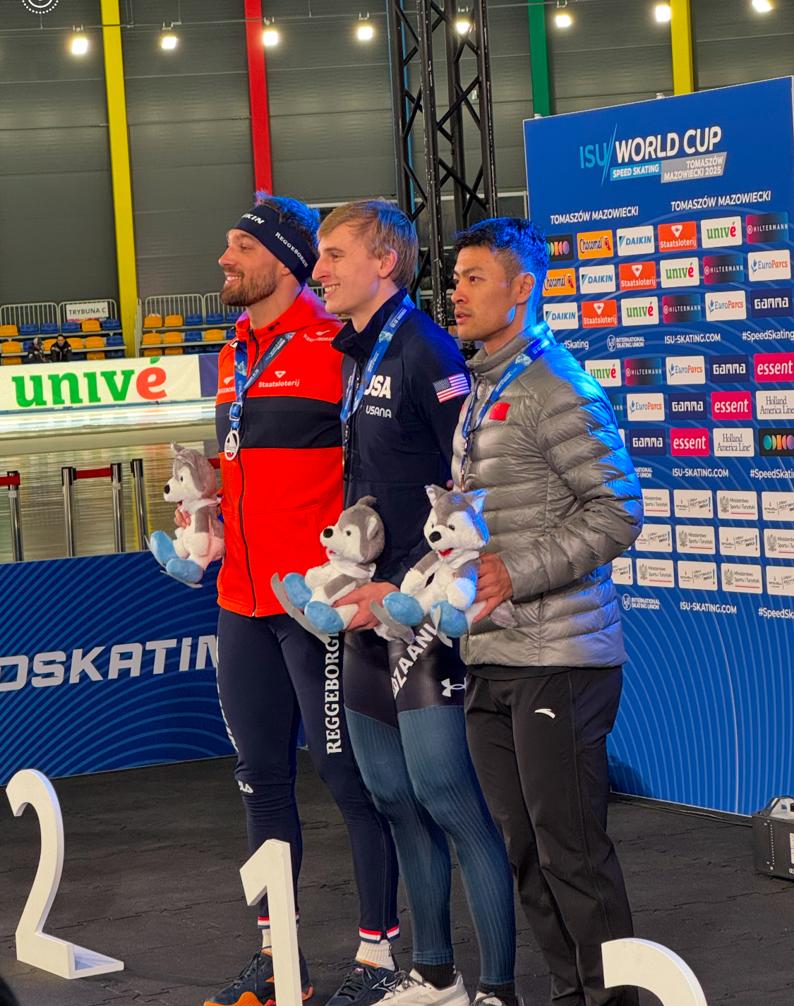 VIDEO | Coming back from illness, Stolz picks up 3rd gold at
