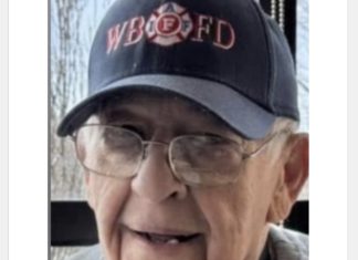 Obituary | Charles E. Wiskirchen, 91, of West Bend, Wi