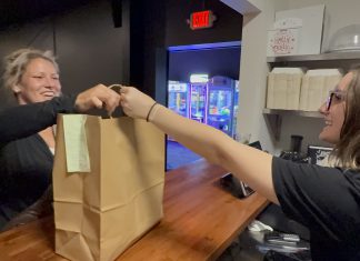 Take-out orders made easy at Jug’s Pub & Grill in Slinger, Wi