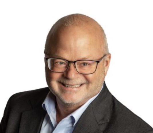 Dale Hans retires from Horicon Bank