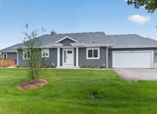 REAL ESTATE | New construction condos | 2 bed, 2 bath | 2.5-bar garage | Jackson, WI | By Emmer Real Estate Group