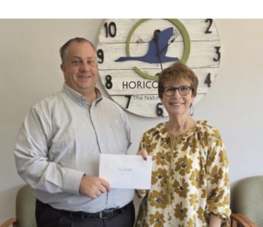 Horicon Bank’s Rose Petitte honored for 15 years of service