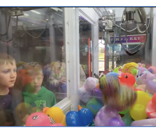 VIDEO | Check out The Kettle in Slinger tonight and stay for the big game