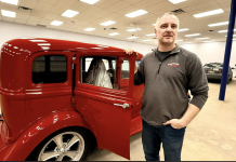 VIDEO | Classic car window repair is done right at Glass Doctor in West Bend, WI